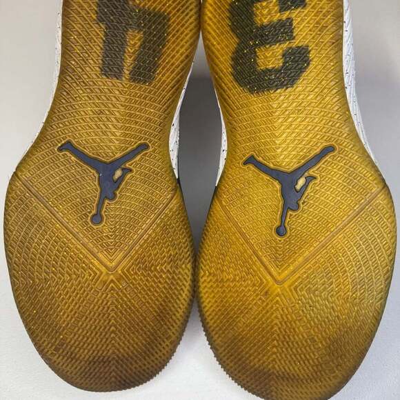 Jordan Why‎ Not Zer0.1 Blue and Gold Westbrook size 10 shoe - Picture 9 of 11